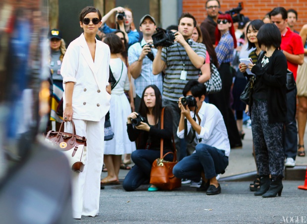 miroslava-duma-white-suit-ralph-lauren-bag-new-york-fashion-week-spring-2013-street-style